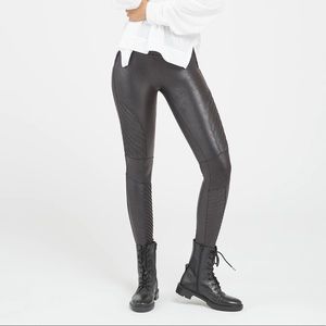 NWOT Spanx Faux Leather Moto Leggings in Black size M.